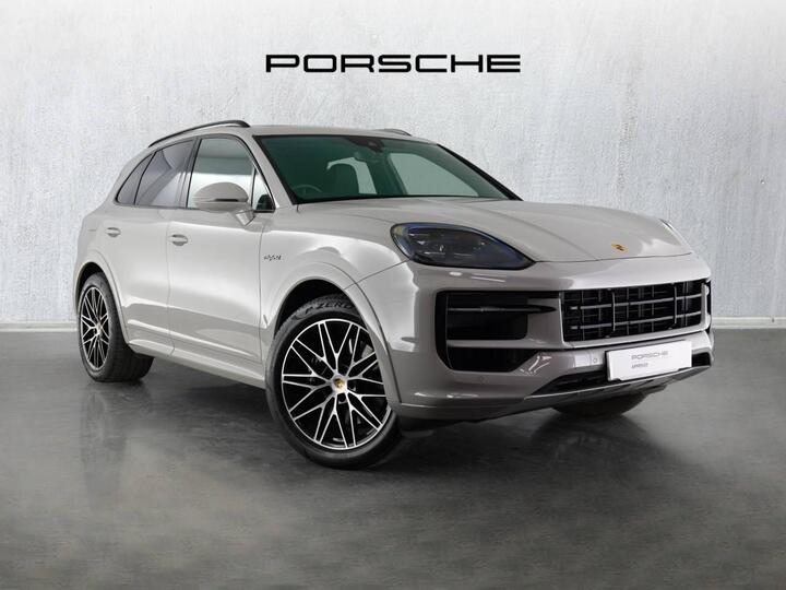 Porsche Cayenne 3.0 V6 E-Hybrid 25.9kWh TiptronicS 4WD Euro 6 (s/s) 5dr
