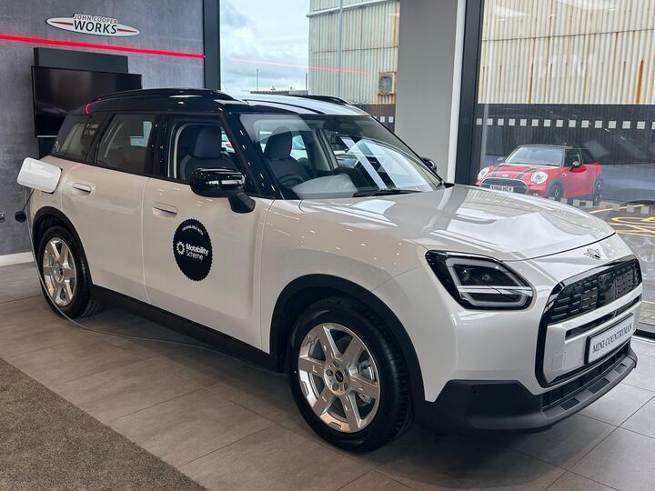 MINI Electric Countryman E 66.5kWh Classic Auto 5dr