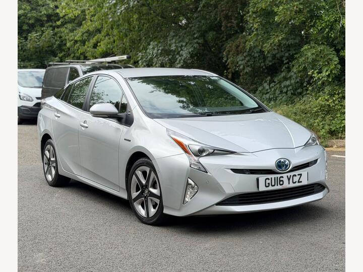 Toyota Prius 1.8 VVT-h Business Edition Plus CVT Euro 6 (s/s) 5dr (15in Alloy)