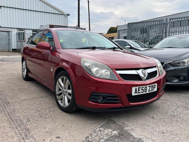 Vauxhall Vectra 1.8 VVT SRi 5dr Vauxhall Vectra 1.8 VVT SRi 5dr