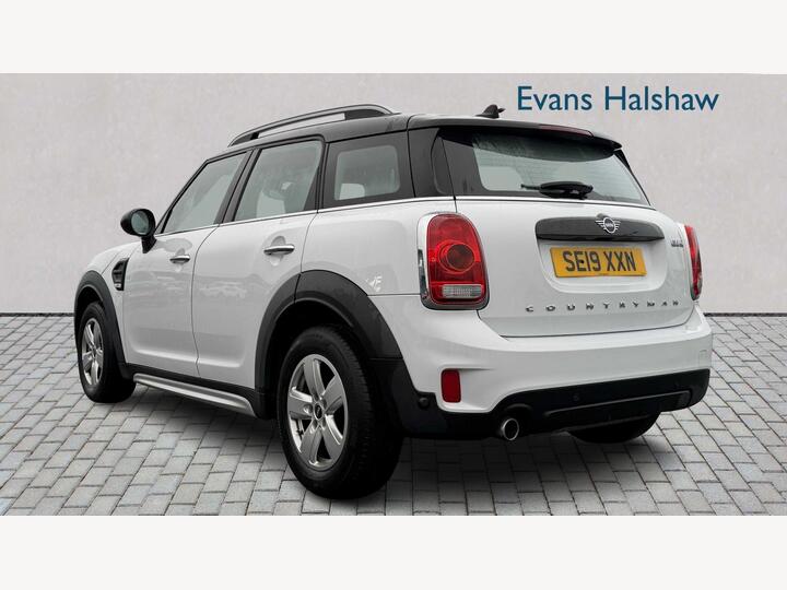 MINI COUNTRYMAN HATCHBACK 1.5 Cooper Classic Euro 6 (s/s) 5dr