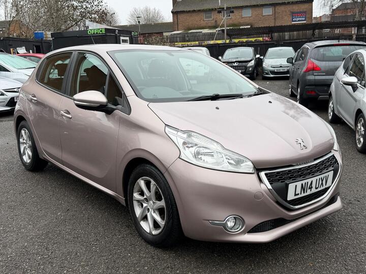 Peugeot 208 1.2 VTi Active Euro 5 5dr