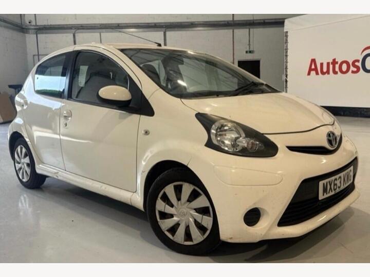 Toyota AYGO 1.0 VVT-i Move Euro 5 5dr