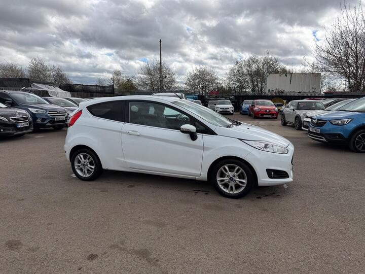Ford Fiesta 1.0T EcoBoost Zetec Euro 5 (s/s) 3dr