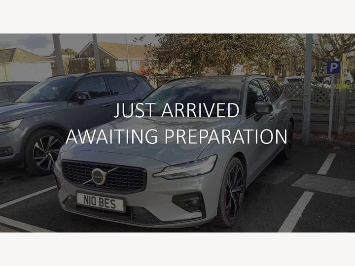 Volvo V60 2.0 B4 MHEV Plus DCT Auto Euro 6 (s/s) 5dr