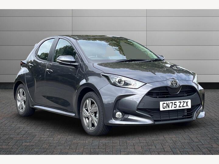 Toyota Yaris 1.5 VVT-h Icon E-CVT Euro 6 (s/s) 5dr