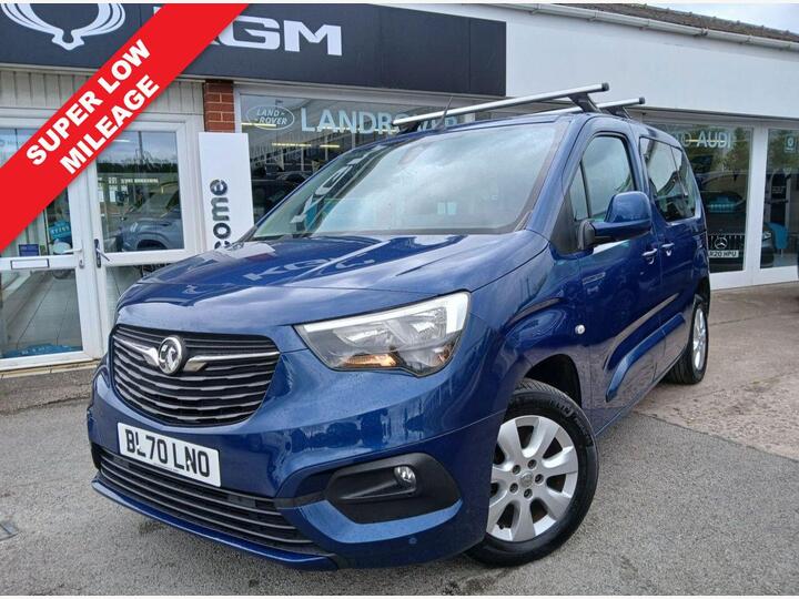 Vauxhall COMBO LIFE 1.2 Turbo Energy Auto Euro 6 (s/s) 5dr (7 Seat) Vauxhall COMBO LIFE 1.2 Turbo Energy Auto Euro 6 (s/s) 5dr (7 Seat)