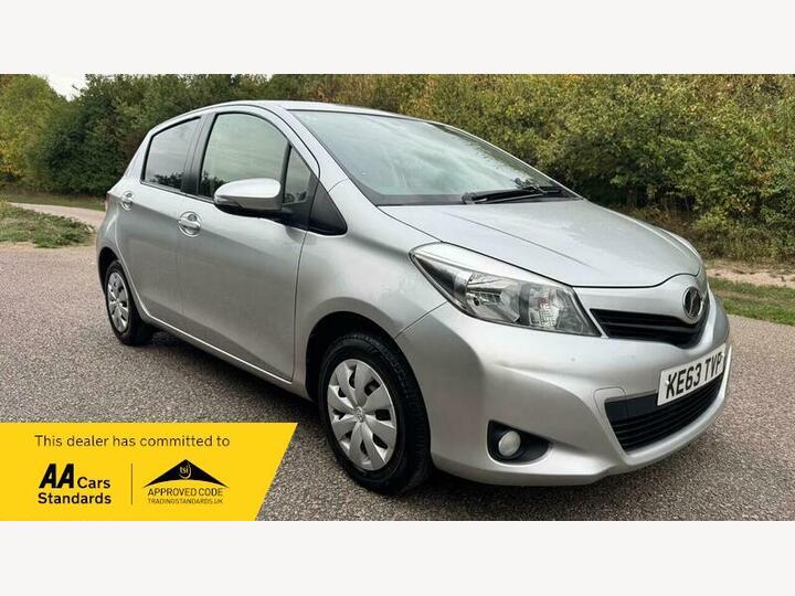 Toyota Yaris 1.0 Dual VVT-i Icon 5dr Multidrive