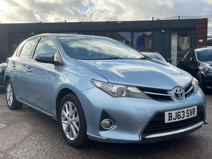 Toyota Auris 1.6 V-Matic Icon Euro 5 5dr Toyota Auris 1.6 V-Matic Icon Euro 5 5dr