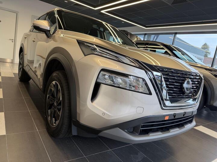 Nissan X-Trail 1.5 DIG-T MHEV Acenta Premium XTRON Euro 6 (s/s) 5dr