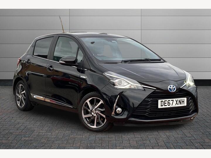 Toyota Yaris 1.5 VVT-h Excel E-CVT Euro 6 (s/s) 5dr (15in Alloy)