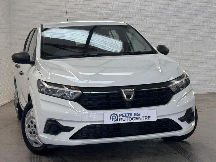Dacia Sandero 1.0 SCe Essential Euro 6 (s/s) 5dr
