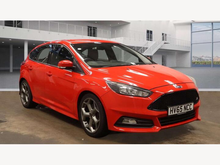Ford FOCUS 2.0T EcoBoost ST-2 Euro 6 (s/s) 5dr