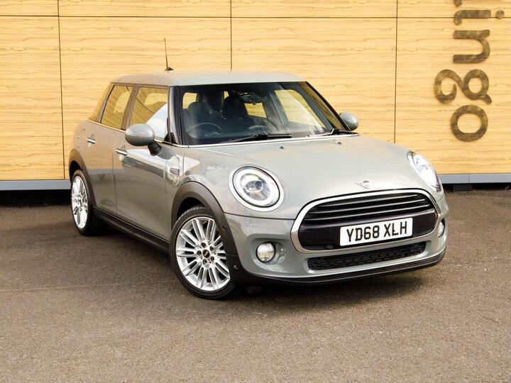 MINI Hatch 1.5 Cooper Steptronic Euro 6 (s/s) 5dr