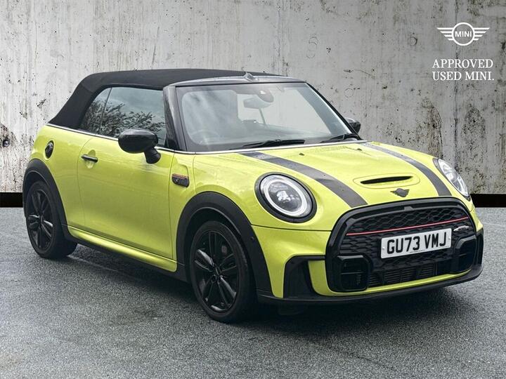 MINI Convertible 2.0 Cooper S Sport Steptronic Euro 6 (s/s) 2dr MINI Convertible 2.0 Cooper S Sport Steptronic Euro 6 (s/s) 2dr