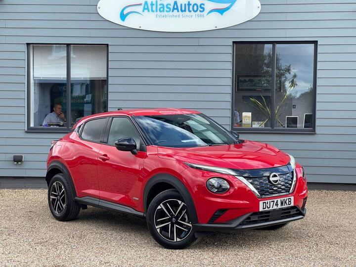 Nissan JUKE 1.6 N-Connecta Auto Euro 6 5dr
