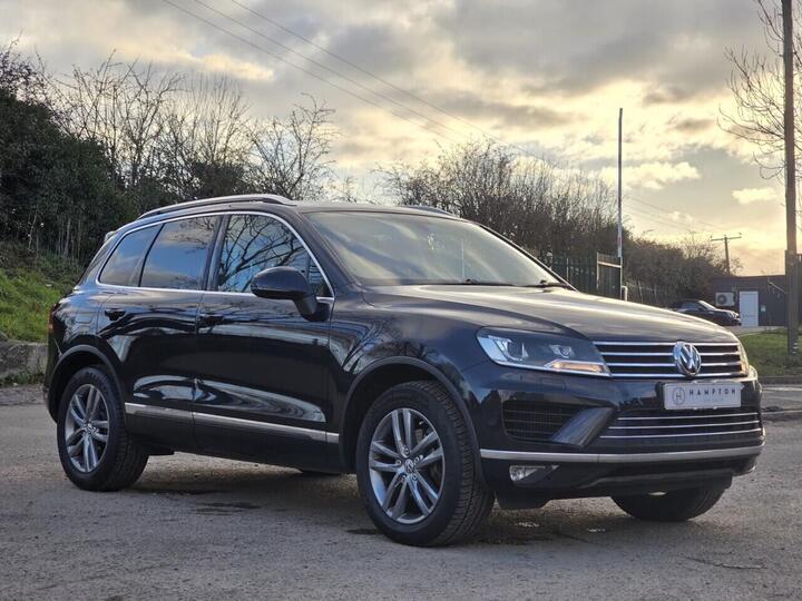 Volkswagen TOUAREG 3.0 TDI V6 BlueMotion Tech SE Tiptronic 4WD Euro 6 (s/s) 5dr