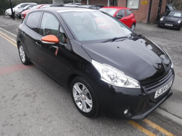 Peugeot 208 1.2 VTi Roland Garros Euro 5 5dr