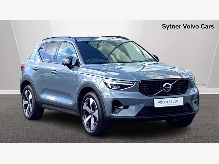 Volvo XC40 2.0 B4 MHEV Ultimate DCT Auto Euro 6 (s/s) 5dr