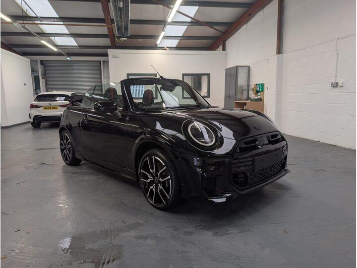 MINI Cooper Convertible 2.0C Sport Steptronic Euro 6 (s/s) 2dr