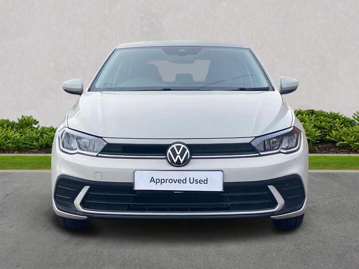 Volkswagen POLO 1.0 EVO Life Euro 6 (s/s) 5dr Volkswagen POLO 1.0 EVO Life Euro 6 (s/s) 5dr