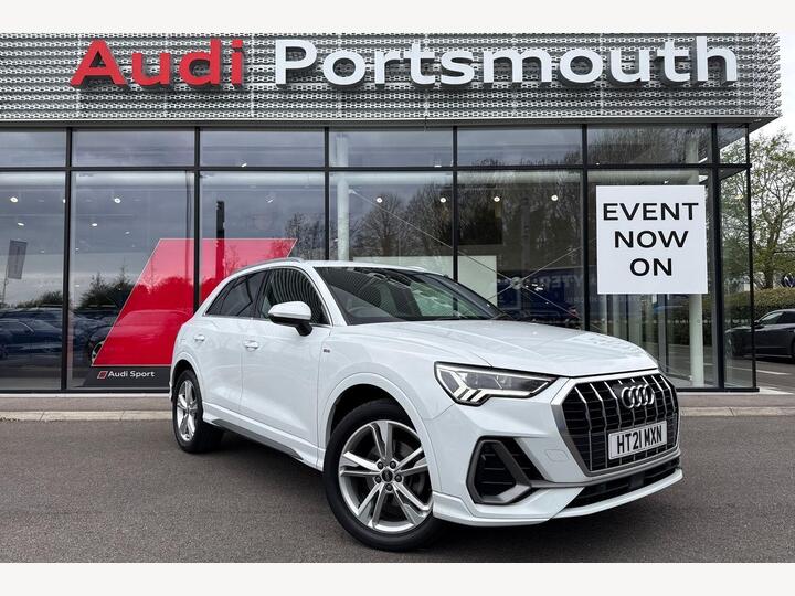 Audi Q3 1.5 TFSI CoD 35 S Line Euro 6 (s/s) 5dr