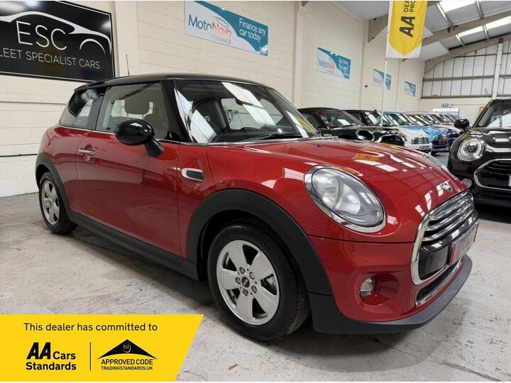MINI Hatch 1.5 Cooper Auto Euro 6 (s/s) 3dr
