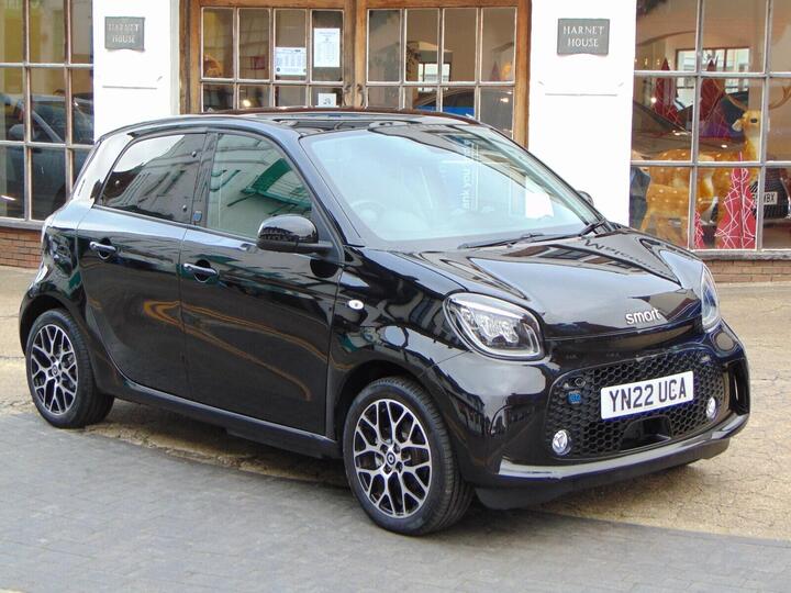 Smart Forfour 17.6kWh Exclusive Auto 5dr (22kW Charger)