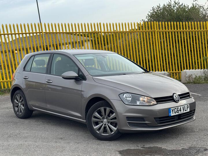 Volkswagen Golf 1.6 TDI BlueMotion Tech SE Euro 5 (s/s) 5dr