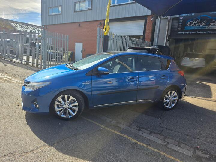 Toyota Auris 1.8 VVT-h Excel CVT Euro 5 (s/s) 5dr