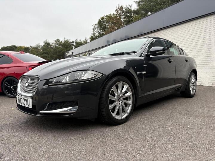 Jaguar XF 2.2d Luxury Auto Euro 5 (s/s) 4dr