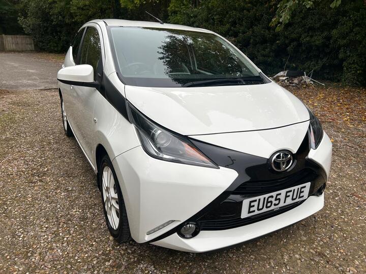 Toyota AYGO 1.0 VVT-i X-pure Euro 6 5dr