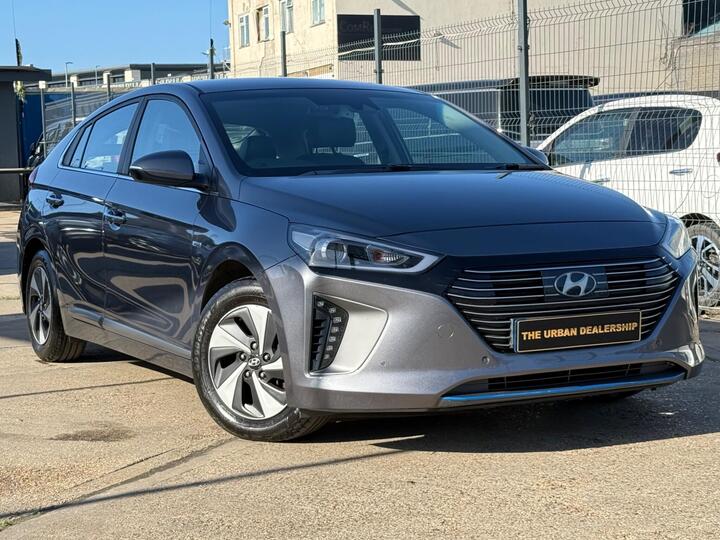 Hyundai IONIQ 1.6 H-GDi Premium SE DCT Euro 6 (s/s) 5dr Hyundai IONIQ 1.6 H-GDi Premium SE DCT Euro 6 (s/s) 5dr