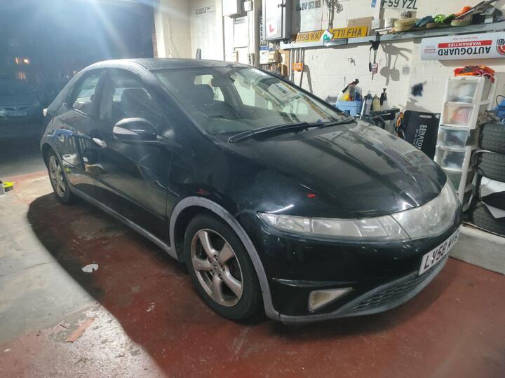 Honda Civic 1.8 I-VTEC ES I-Shift 5dr