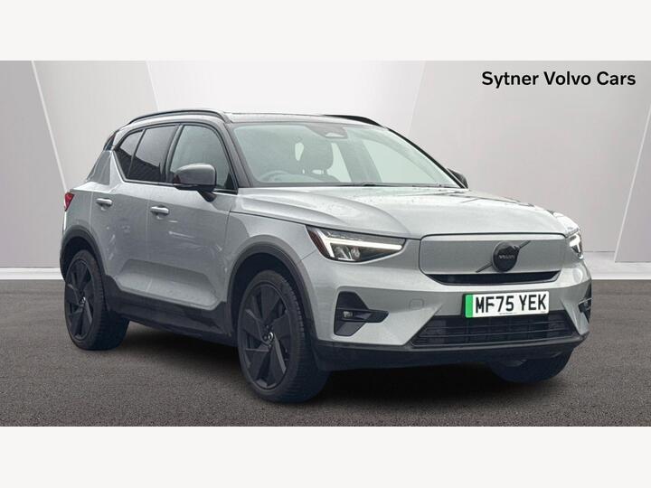 Volvo EX40 Single Motor Extended Range 82kWh Plus Black Edition Auto 5dr