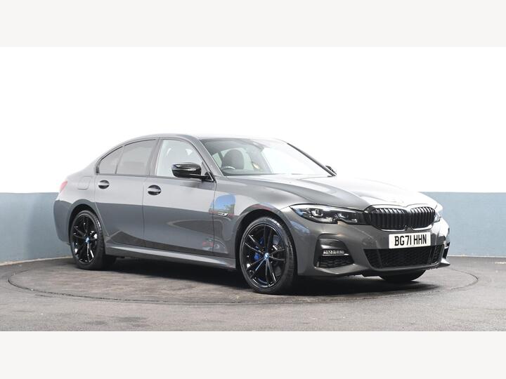 BMW 3 Series 2.0 330e 12kWh M Sport Pro Edition Auto Euro 6 (s/s) 4dr