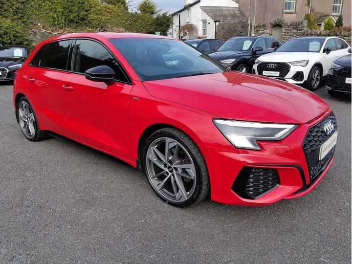 Audi A3 Sportback 2.0 TDI 35 Edition 1 Sportback S Tronic Euro 6 (s/s) 5dr