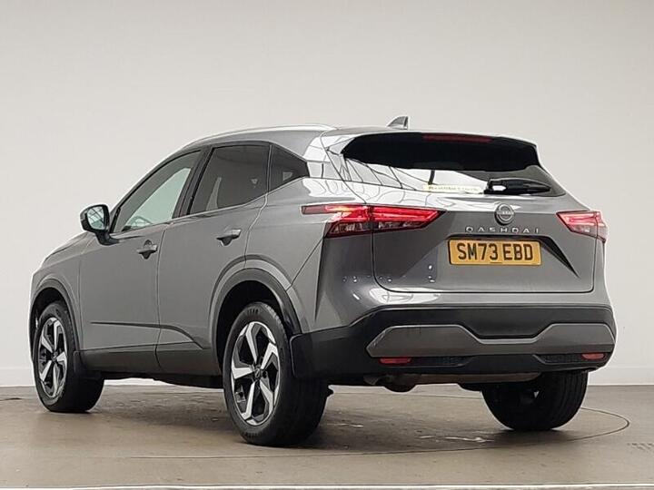 Nissan Qashqai 1.3 DIG-T MHEV N-Connecta Euro 6 (s/s) 5dr