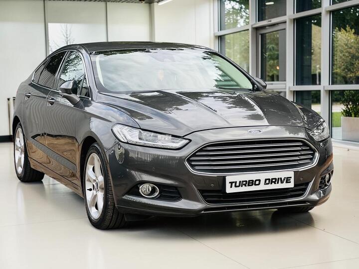 Ford Mondeo 2.0 TDCi Titanium Powershift Euro 6 (s/s) 5dr