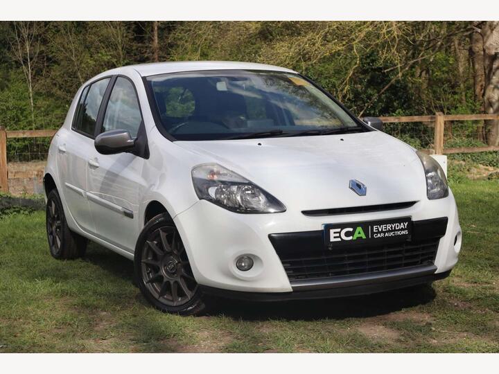 Renault Clio 1.5 DCi Dynamique TomTom Euro 5 5dr
