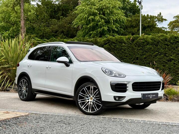 Porsche Cayenne 3.0 TD V6 TiptronicS 4WD Euro 6 (s/s) 5dr