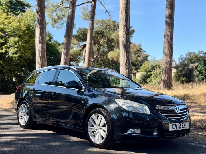 Vauxhall Insignia 2.0 CDTi SRi Nav Sports Tourer Auto Euro 5 5dr