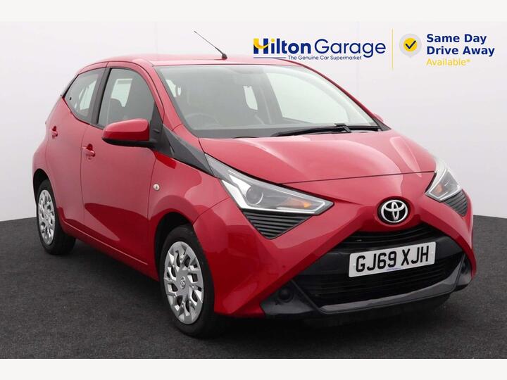 Toyota AYGO 1.0 VVT-i X-play Euro 6 5dr