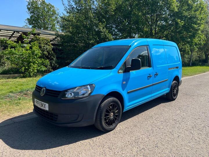 Volkswagen CADDY MAXI 1.6 TDi C20 Maxi Panel Van 5dr Diesel Manual FWD (155 G/km, 101 Bhp) Ideal Camper Conversion