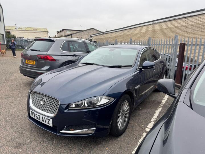 Jaguar XF 2.2d SE Business Auto Euro 5 (s/s) 4dr
