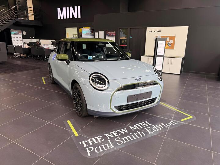 MINI Electric Cooper SE 54.2kWh Paul Smith Edition Auto 3dr