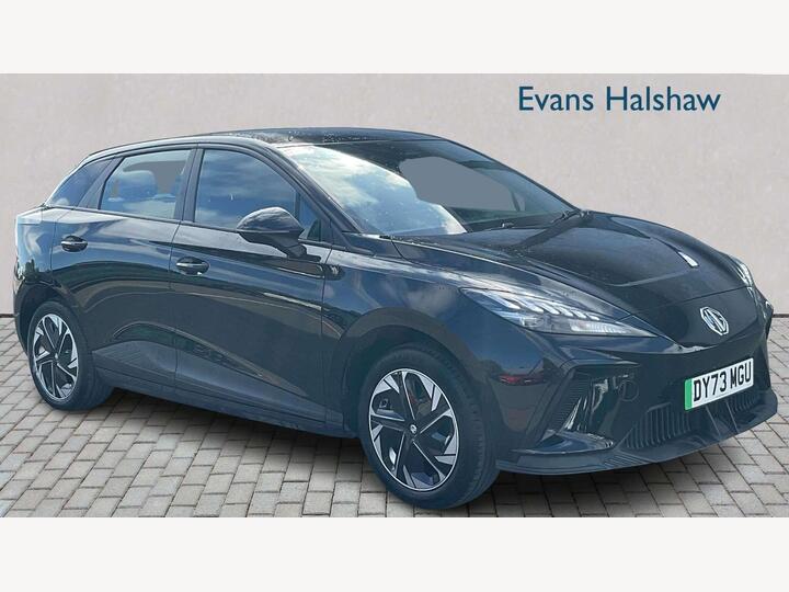 MG MG4 HATCHBACK 64kWh SE Long Range Auto 5dr