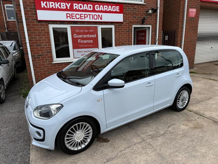 Volkswagen Up! 1.0 BlueMotion Tech High Up! Euro 5 (s/s) 5dr Volkswagen Up! 1.0 BlueMotion Tech High Up! Euro 5 (s/s) 5dr