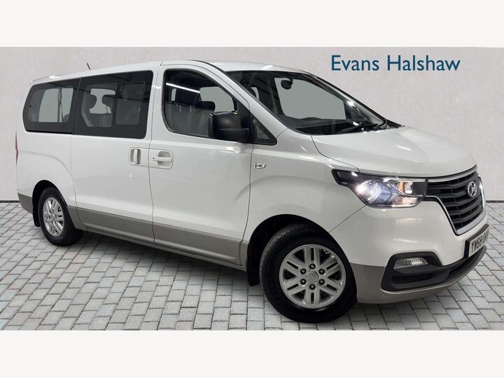 Hyundai I800 DIESEL ESTATE 2.5 CRDi SE Auto Euro 6 5dr