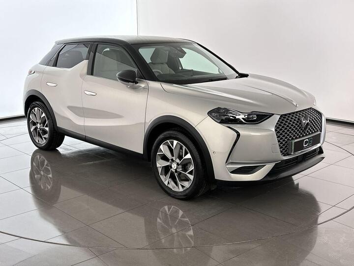 DS AUTOMOBILES DS 3 CROSSBACK E-TENSE 50kWh La Premiere Crossback Auto 5dr DS AUTOMOBILES DS 3 CROSSBACK E-TENSE 50kWh La Premiere Crossback Auto 5dr